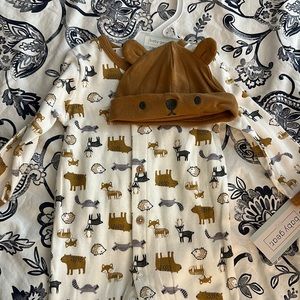 Footie pajama new bears 6-9 months